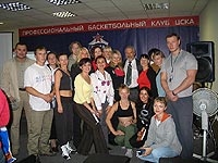 Участники семинара с Леонидом Остапенко
